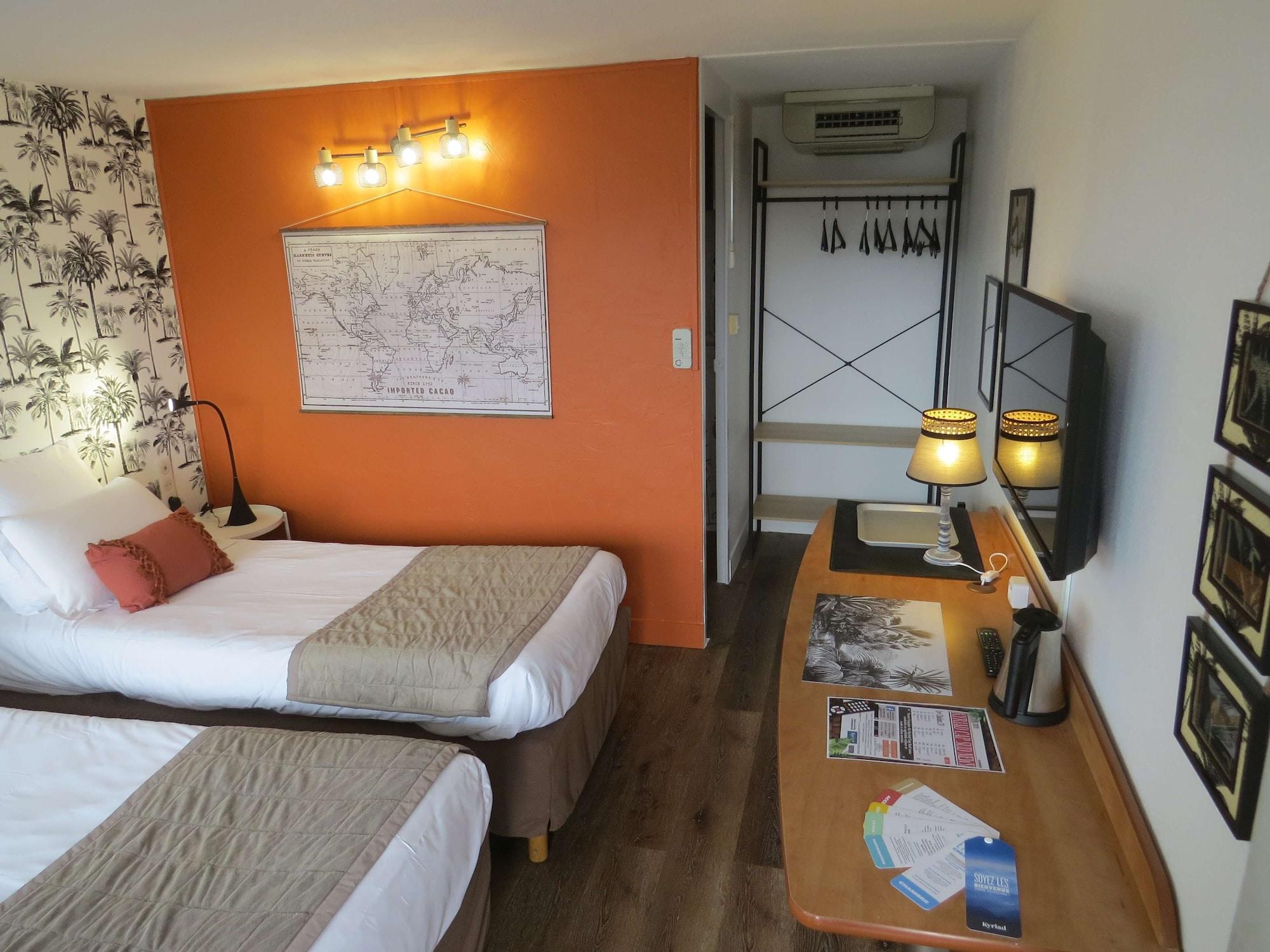 Hotel Kyriad Cap Sud Avignon Exterior foto