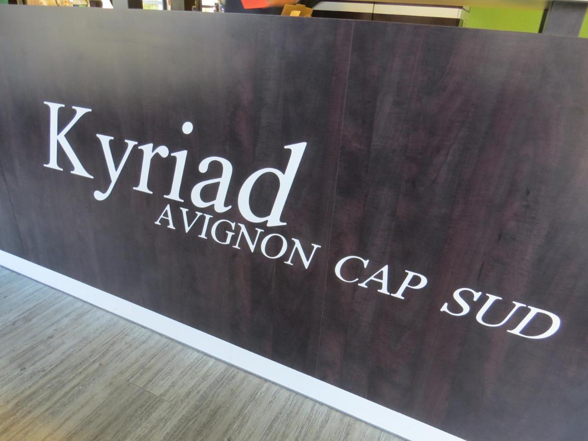 Hotel Kyriad Cap Sud Avignon Exterior foto